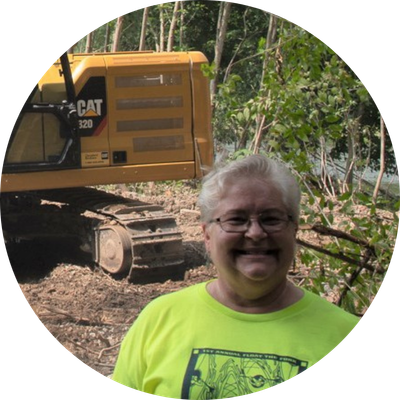 Lisa Hollingsworth-Segedy